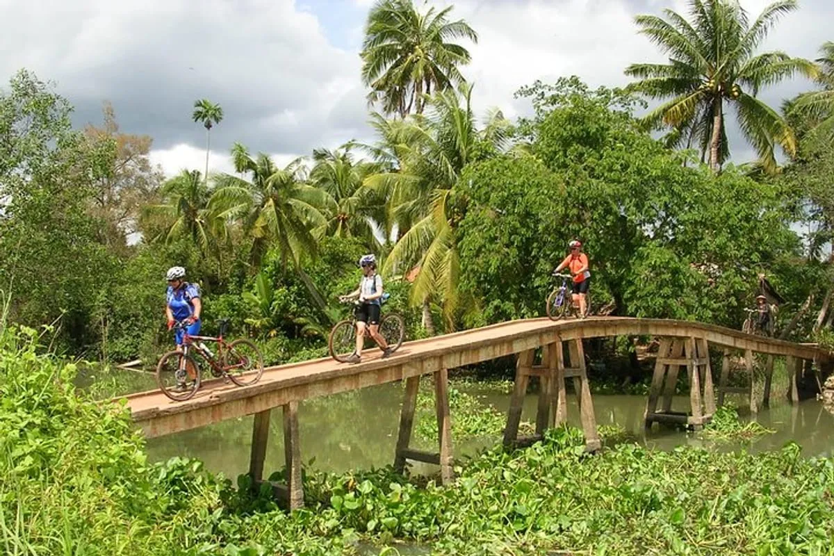 Mekong Delta by Bike My Tho, Vinh Long, Can Tho 3 Days
